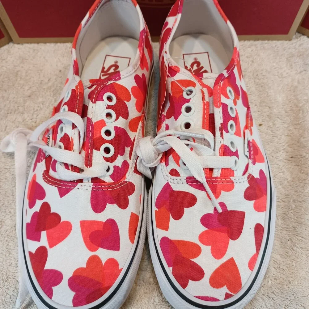Vans Men's 4 / Women's 5.5 Authentic Hearts Red White VN0A348A40Q